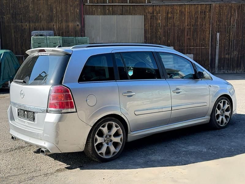 Gebraucht Opel Zafira OPC 241 PS (177 kW) 2006 Van / Kleinbus