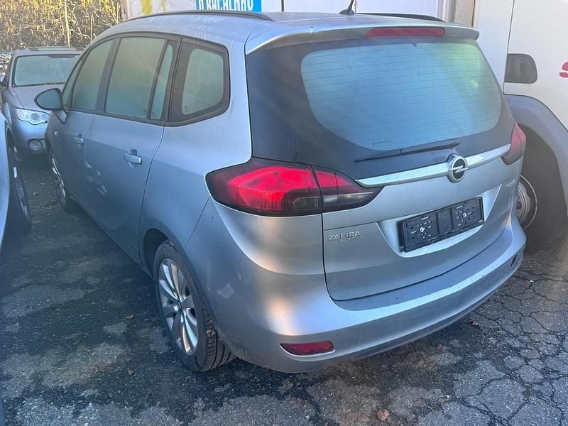 Gebraucht Opel Zafira Tourer Enjoy 140 PS (102 kW) 2013 Van / Kleinbus