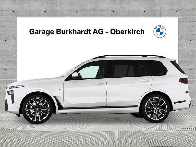 Neu BMW X7 M Sport 340 PS (250 kW) 2025 Weiss SUV