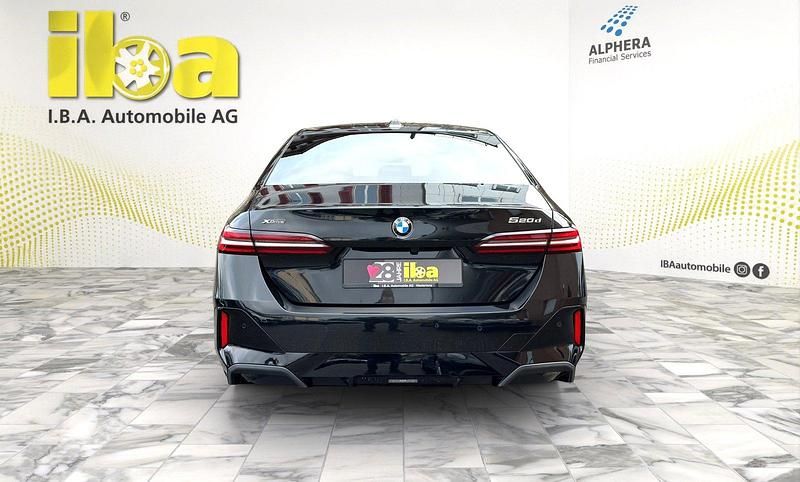 Gebraucht BMW 520 M Sport 197 PS (144 kW) 2024 Limousine