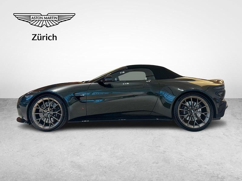 Neu Aston Martin V8 Vantage 679 PS (499 kW) 2025 Grün Cabrio