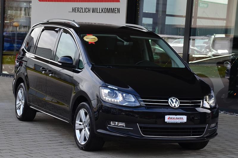 Gebraucht 2022 VW Sharan Highline Van / Kleinbus | CHF 36’900 (Teuer) - Bild 1/4