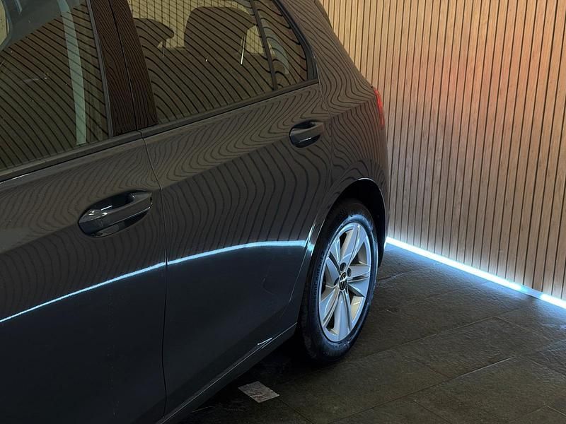 Gebraucht VW Golf VIII 110 PS (80 kW) 2024 Limousine