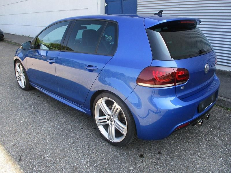 Gebraucht VW Golf R 270 PS (198 kW) 2010 Limousine