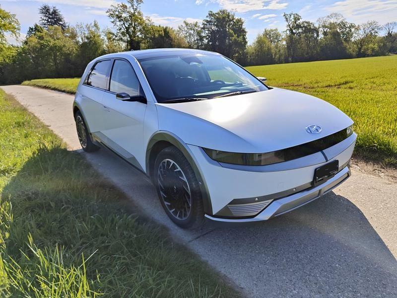Gebraucht 2023 Hyundai Ioniq 6 Limousine | CHF 41’000 (Etwas zu teuer) - Bild 1/4