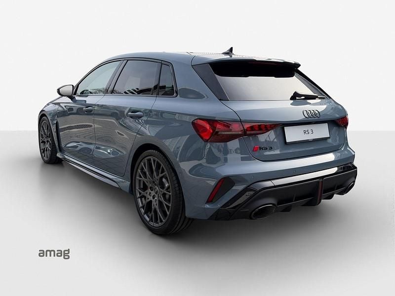 Neu Audi RS3 Comfort 400 PS (294 kW) 2026 Kemoragrau metallic Limousine