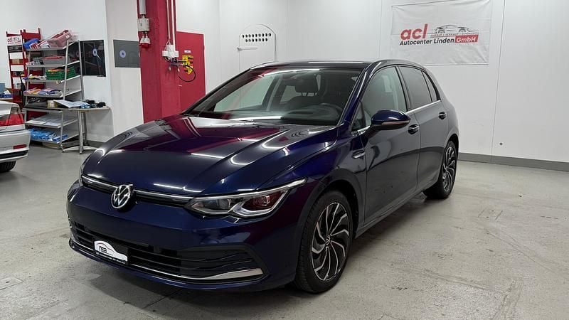 Gebraucht VW Golf VIII Edition 150 PS (110 kW) 2021