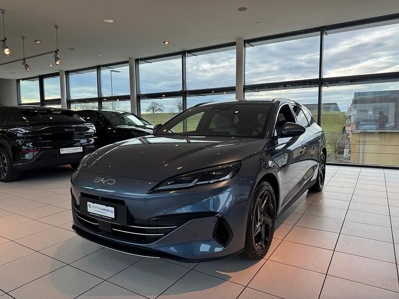 Neu BYD Seal Comfort 212 PS (155 kW) 2025 Blau Kombi