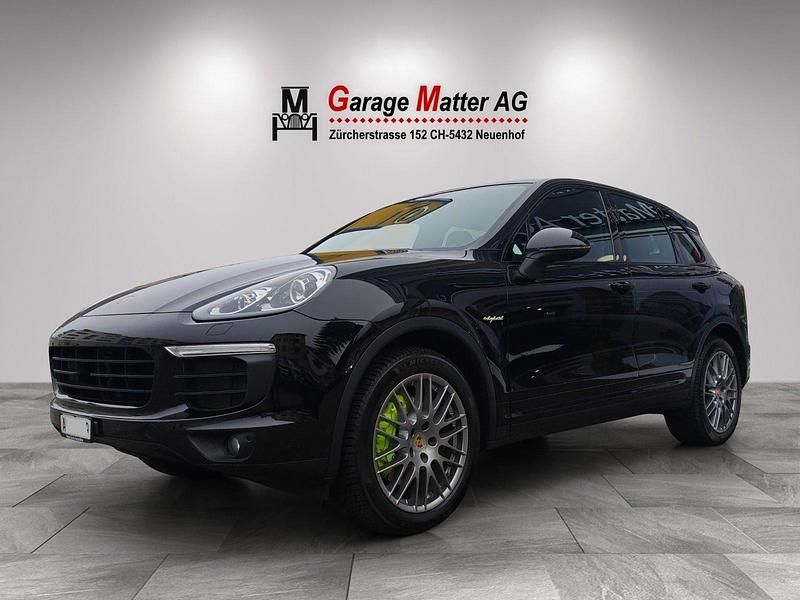 Schwarz Gebraucht 2017 Porsche Cayenne SUV | CHF 49’900 - Bild 1/4