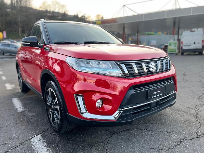 Gebraucht Suzuki Vitara 115 PS (84 kW) 2024 SUV