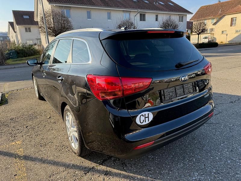 Gebraucht Kia Ceed Sportswagon 90 PS (66 kW) 2016 Kombi