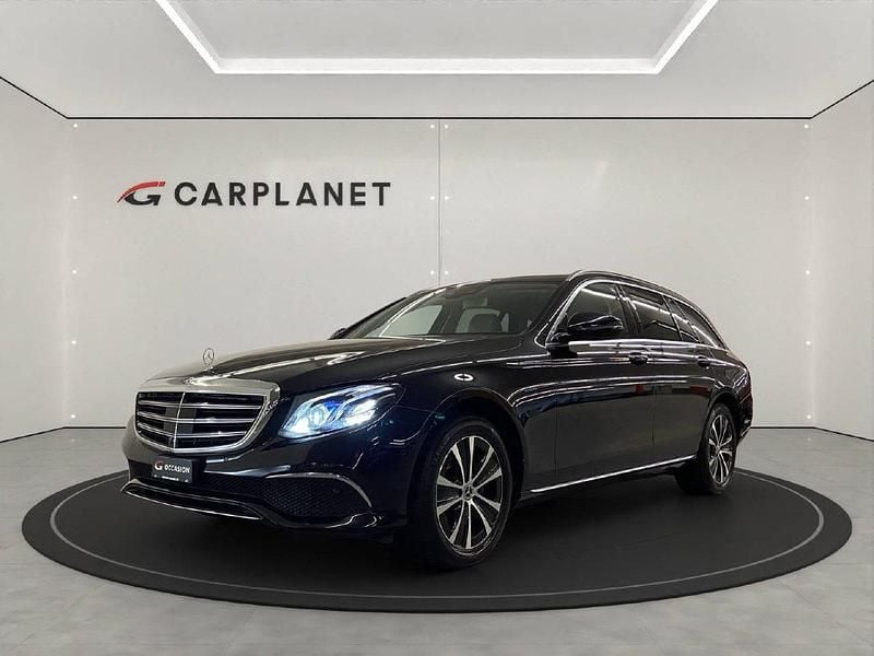 Gebraucht Mercedes E220 Avantgarde 194 PS (142 kW) 2019 Schwarz Kombi