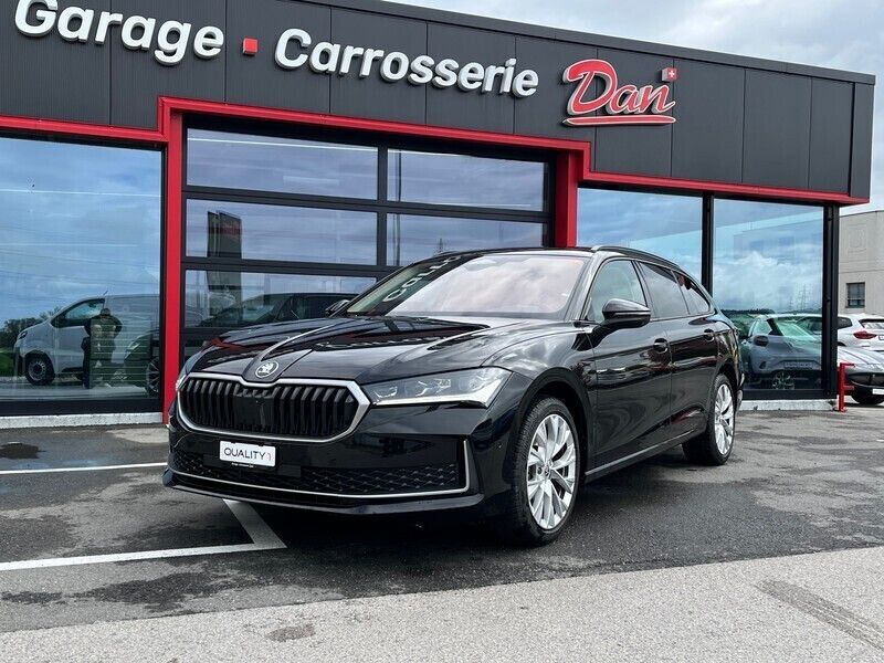 Gebraucht Skoda Superb Selection 193 PS (141 kW) 2024 Kombi