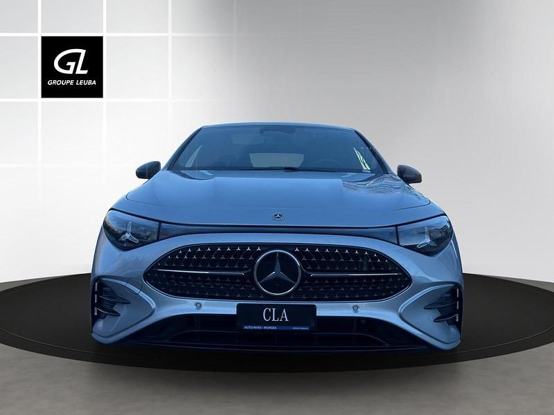 Gebraucht Mercedes CLA220 190 PS (139 kW) 2026 Silber Limousine