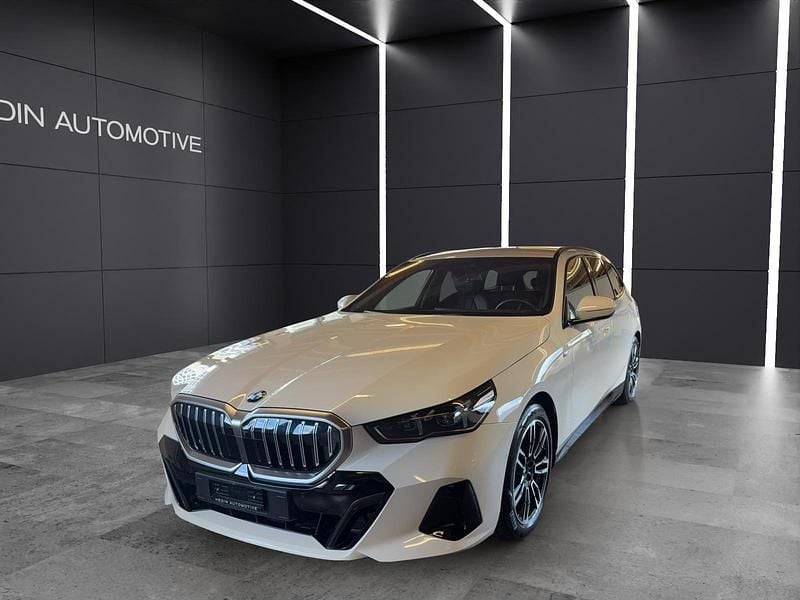 Gebraucht BMW 520 Comfort Edition 208 PS (152 kW) 2024 Weiss Kombi