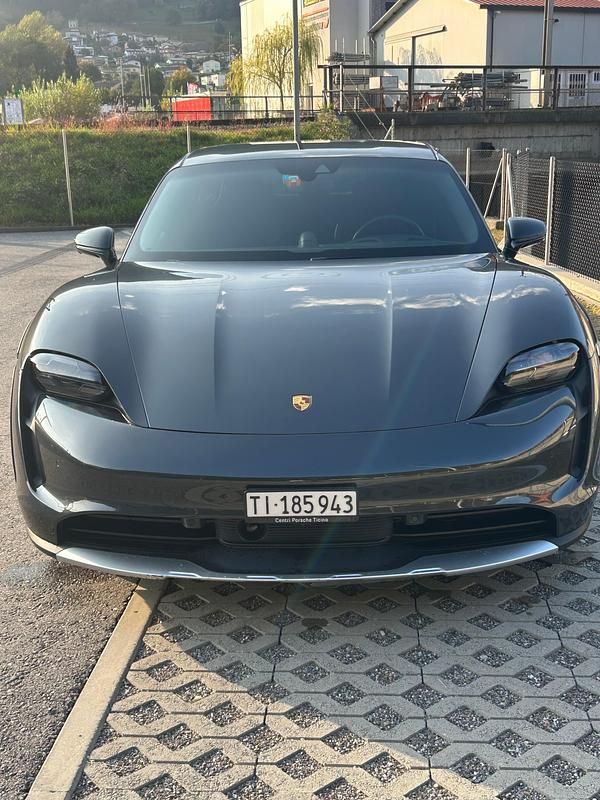 Gebraucht 2023 Porsche Taycan 4S Cross Turismo Limousine | CHF 71’700 (Superpreis) - Bild 1/4