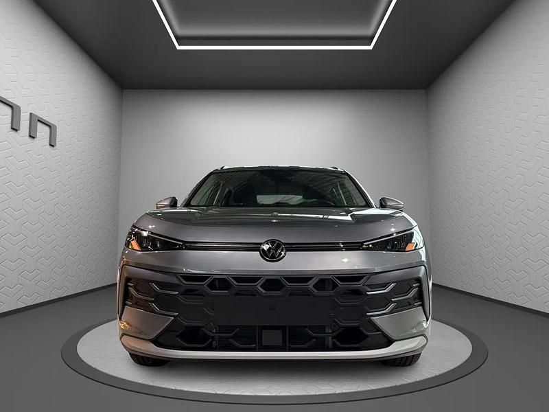 Neu VW T-Roc Trendline 116 PS (85 kW) 2026 Gray SUV