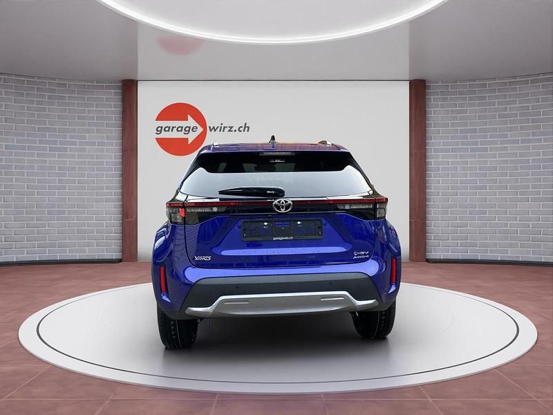 Neu Toyota Yaris Cross Premium 131 PS (96 kW) 2026 Blau SUV