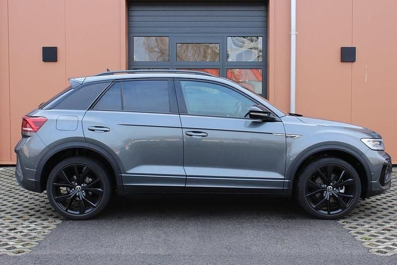 Gebraucht VW T-Roc R-line 150 PS (110 kW) 2025 SUV