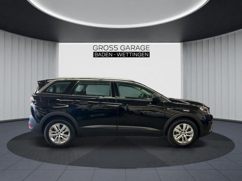 Gebraucht Peugeot 5008 Business-Line 120 PS (88 kW) 2018 Schwarz Van / Kleinbus