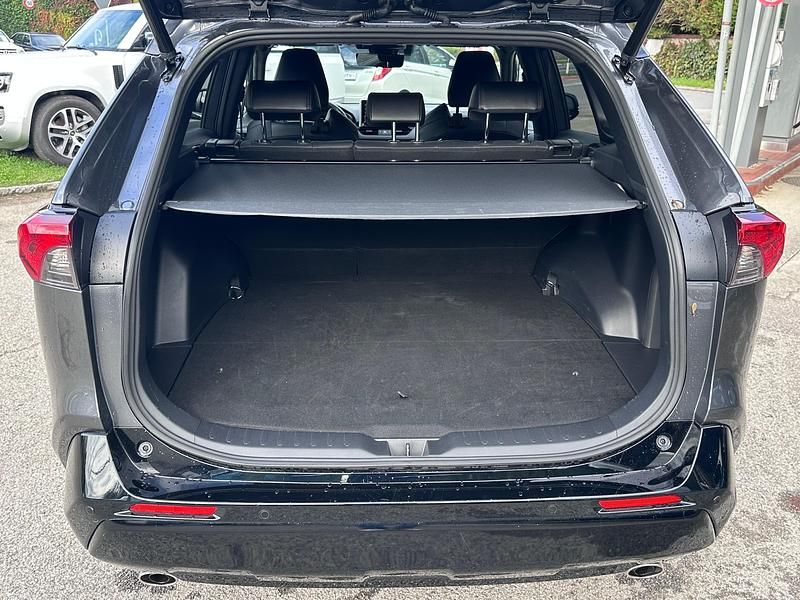 Gebraucht Toyota RAV4 Hybrid Premium 306 PS (225 kW) 2023 SUV