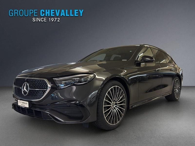 Neu Mercedes E220 197 PS (144 kW) 2025 Grau Kombi