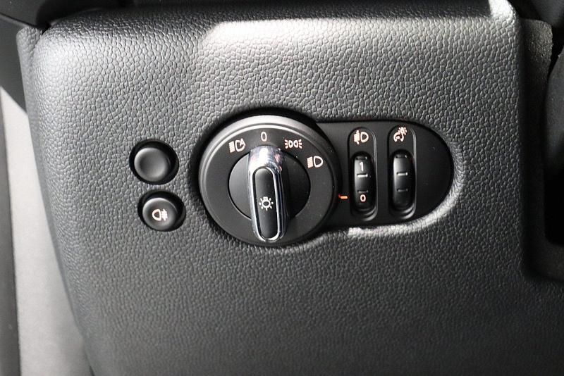 Gebraucht Mini Cooper S 178 PS (130 kW) 2023 Grau Kleinwagen