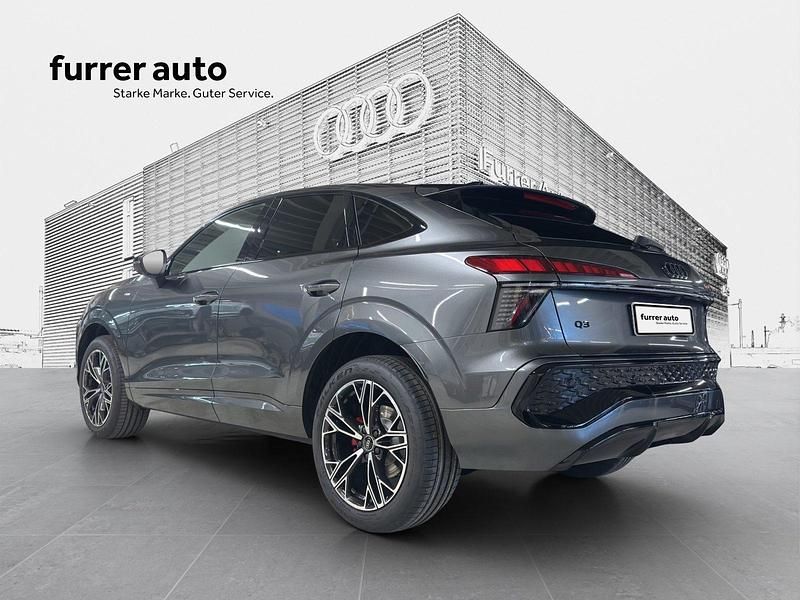 Neu Audi Q3 Advanced 150 PS (110 kW) 2025 SUV