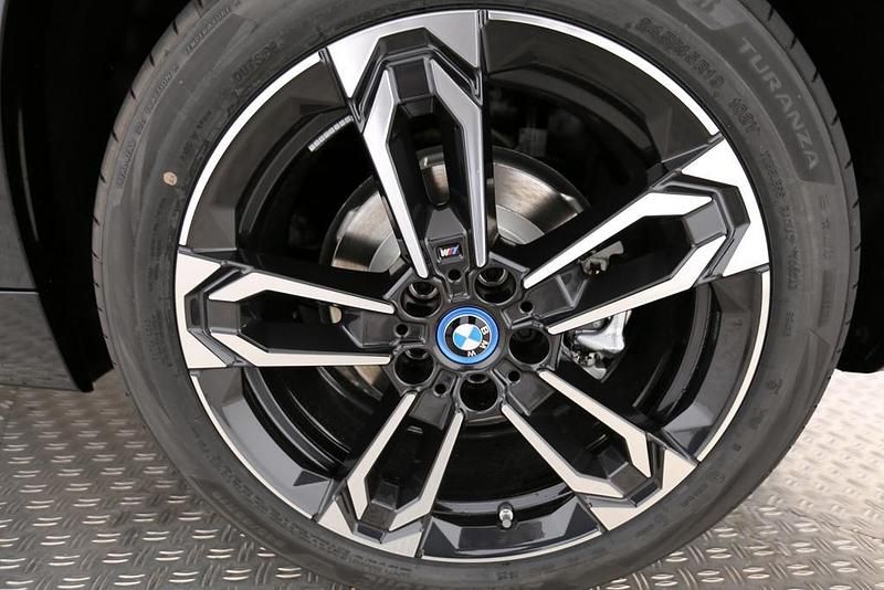 Gebraucht BMW iX2 Comfort Edition 150 kW (204 PS) 2024 Schwarz SUV