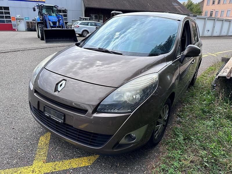 Gebraucht 2011 Renault Grand Scénic III Dynamique Van / Kleinbus | CHF 1’300 (Superpreis) - Bild 1/4