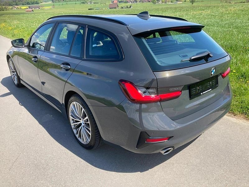 Gebraucht BMW 320 Luxury Line 190 PS (139 kW) 2020 Kombi