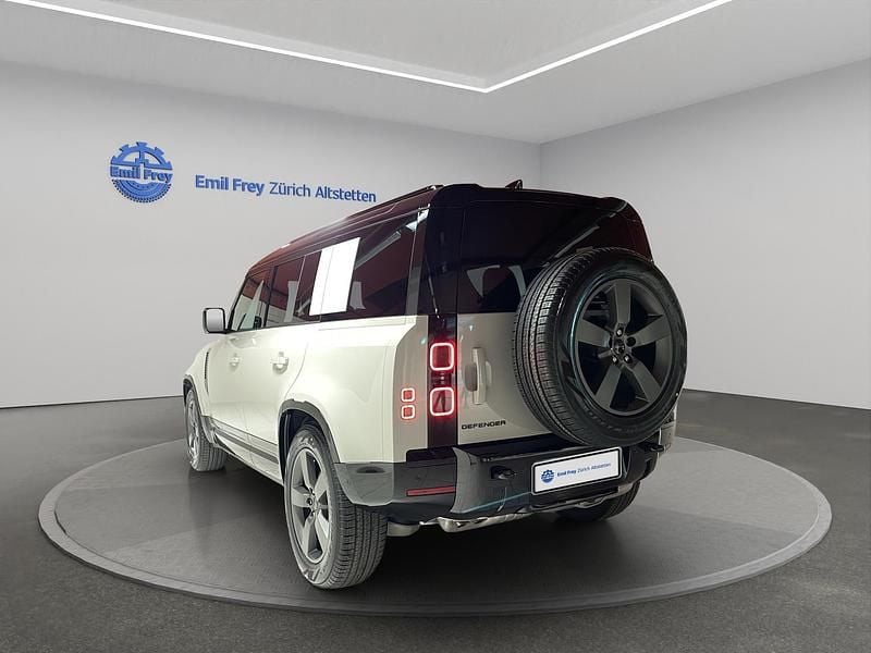 Neu Land Rover Defender HSE Dynamic 350 PS (257 kW) 2026 Grau SUV