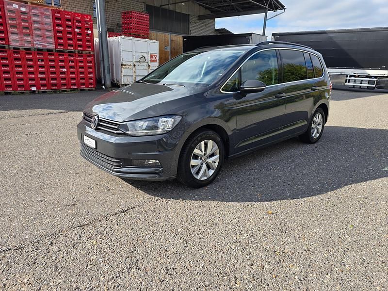 Gebraucht VW Touran Sport 150 PS (110 kW) 2018 Van / Kleinbus