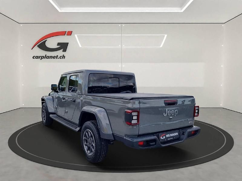Gebraucht Jeep Gladiator Overland 264 PS (194 kW) 2023 Grau Abholung