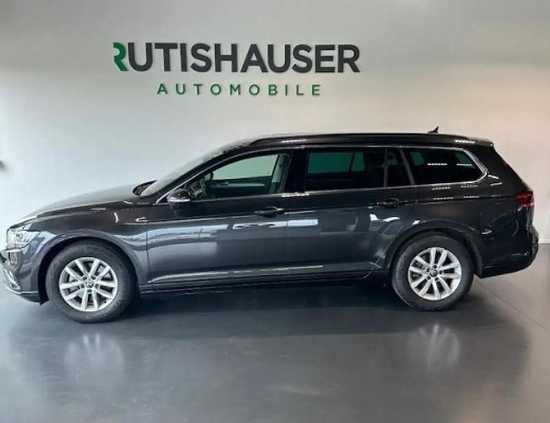 Gebraucht VW Passat Business 150 PS (110 kW) 2025 Gray Kombi