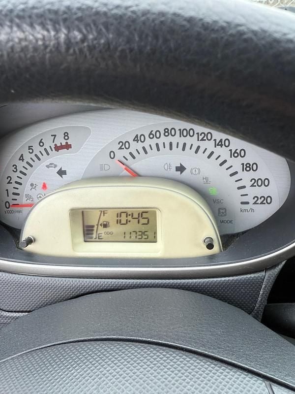 Gebraucht Daihatsu Sirion 91 PS (66 kW) 2008 Kleinwagen