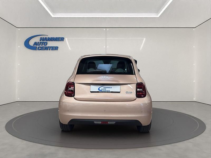 Neu Fiat 500e La Prima 86 kW (118 PS) 2025 Gold Limousine