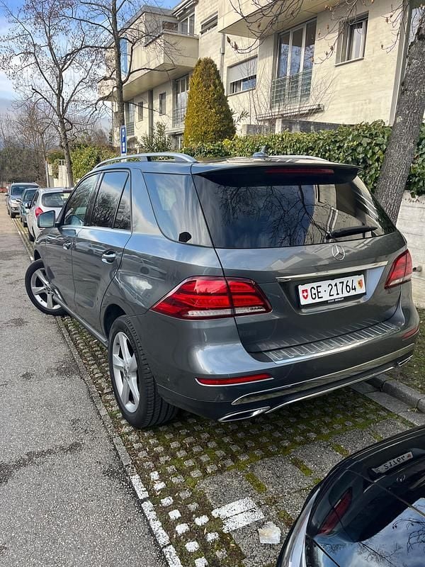 Gebraucht Mercedes GLE250 Executive 204 PS (150 kW) 2018