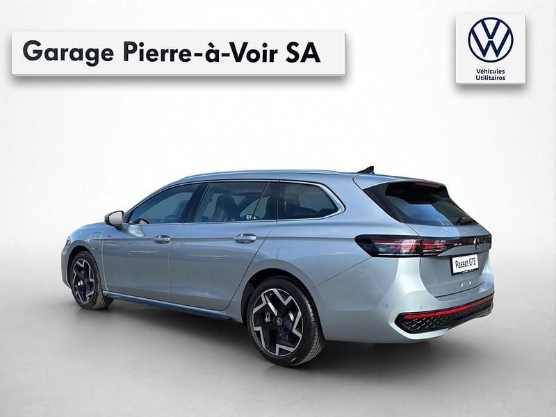 Neu VW Passat R-line 272 PS (200 kW) 2025 Silber Kombi