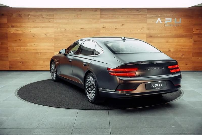 Gebraucht Genesis G80 272 kW (370 PS) 2025 Gray Limousine