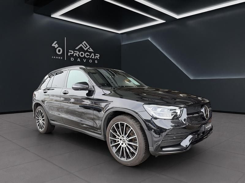 Gebraucht Mercedes GLC220 AMG line 194 PS (142 kW) 2022 Schwarz SUV