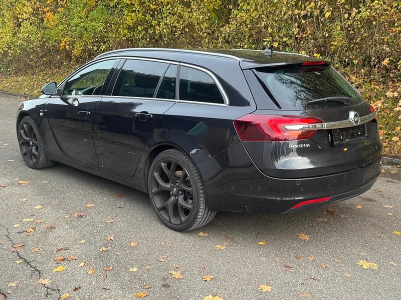 Gebraucht Opel Insignia Edition 140 PS (102 kW) 2014 Kombi