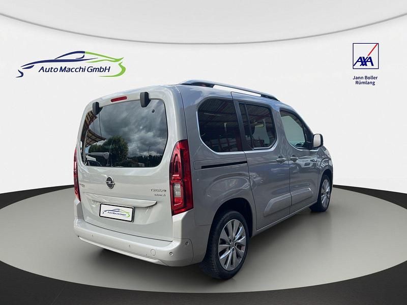Gebraucht Opel Combo Life Innovation 131 PS (96 kW) 2020 Van / Kleinbus