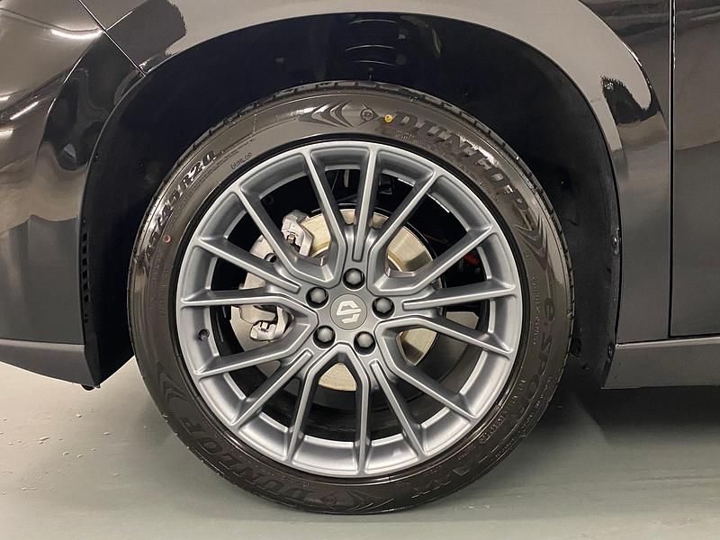 Neu Leapmotor C10 215 PS (158 kW) 2025 Schwarz SUV