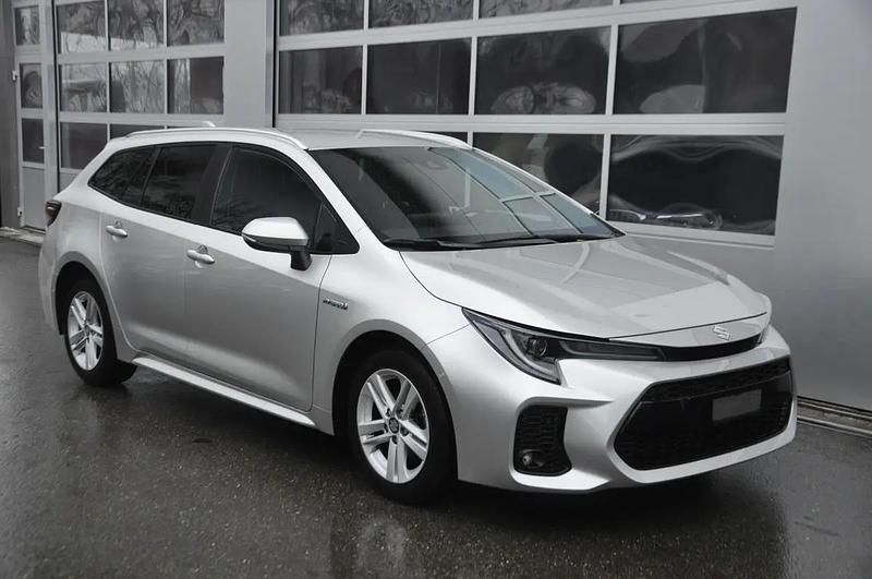 Gebraucht Suzuki Swace 122 PS (89 kW) 2026 Gray Kombi