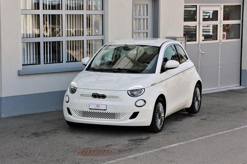 Gebraucht Fiat 500e 87 kW (119 PS) 2023 Kleinwagen