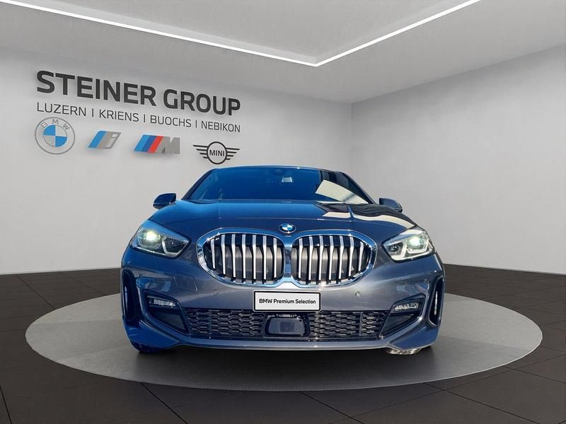 Grau Gebraucht 2020 BMW 120 M Sport Kleinwagen | CHF 26’900 (Fairer Preis) - Bild 1/4