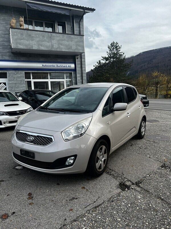 Gebraucht Kia Venga 125 PS (91 kW) 2010 Kleinwagen