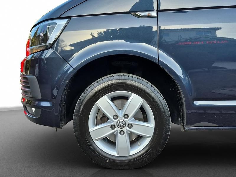 Gebraucht VW Caravelle Comfortline 150 PS (110 kW) 2016 Van / Kleinbus