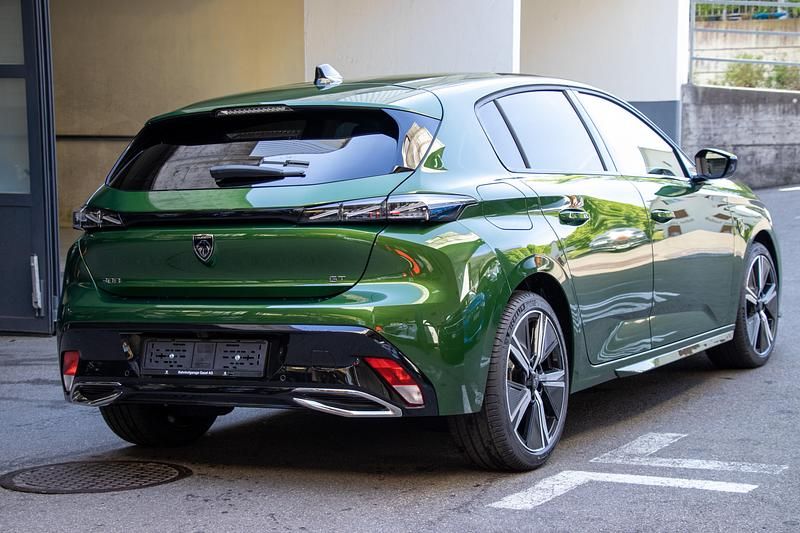 Gebraucht Peugeot 308 GT 130 PS (95 kW) 2023